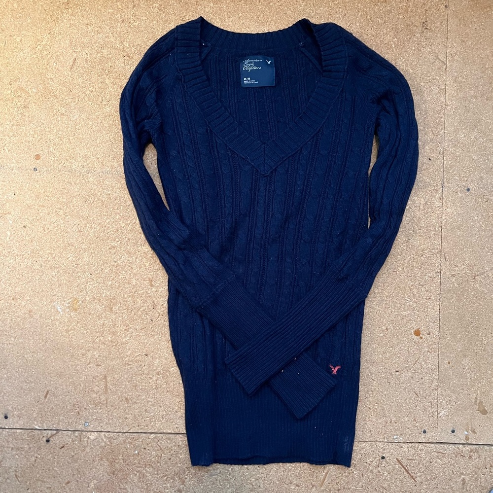 American Eagle V-Neck Sweater